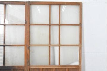 アンティーク建具　使い込まれた風合いが味わい深いモールガラスがアクセントのガラス戸2枚セット(引き戸)(R-083502)