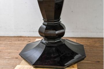 中古　高級品　格式を感じさせる佇まい　高級感ただよう放射状の木目の大きな4人掛けダイニングテーブル(食卓、6人掛け、6P、4P、作業台)(R-083505)
