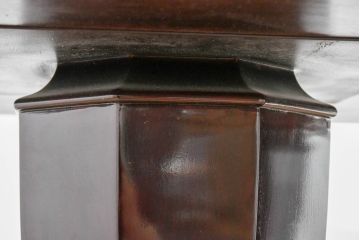 中古　高級品　格式を感じさせる佇まい　高級感ただよう放射状の木目の大きな4人掛けダイニングテーブル(食卓、6人掛け、6P、4P、作業台)(R-083505)