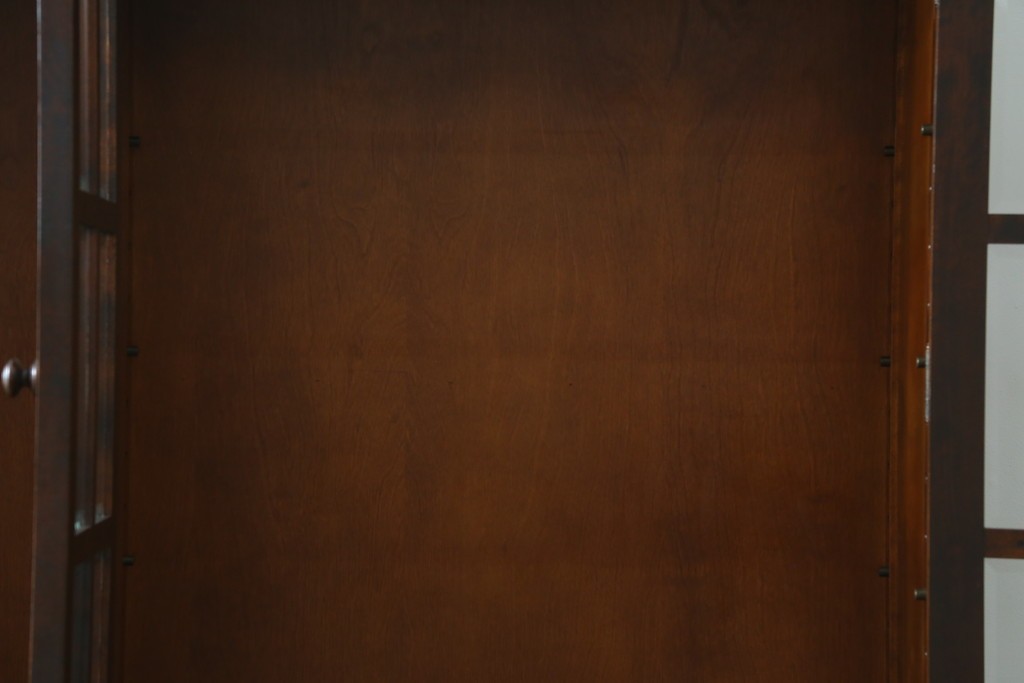 中古　北海道民芸家具　HM165K　高級感漂う上品な佇まいの食器棚　定価約43万円　(R-083506)