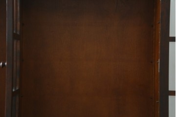 中古　北海道民芸家具　HM165K　高級感漂う上品な佇まいの食器棚　定価約43万円　(R-083506)