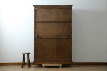 中古　北海道民芸家具　HM165K　高級感漂う上品な佇まいの食器棚　定価約43万円　(R-083506)