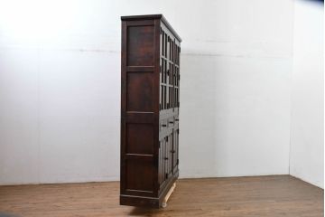 中古　北海道民芸家具　HM165K　高級感漂う上品な佇まいの食器棚(カップボード、キャビネット、収納棚、戸棚、飾り棚、バラ売り可能)(定価約43万円)(R-083506)