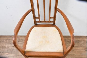 中古　美品　イタリア　高級ブランド家具　メデア(Medea)　背板の彫刻と華やかなファブリックが印象的なハイバックチェア(椅子、イス、ダイニングチェア、アームチェア)(定価40万5千円)(R-083509)