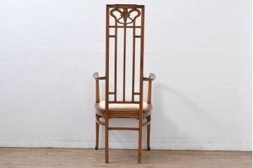 中古　美品　イタリア　高級ブランド家具　メデア(Medea)　背板の彫刻と華やかなファブリックが印象的なハイバックチェア(椅子、イス、ダイニングチェア、アームチェア)(定価40万5千円)(R-083509)