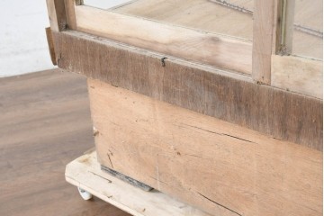 和製ヴィンテージ　ペイント仕上げ限定　レトロな雰囲気あふれるパン屋のガラスケース　(R-083513)