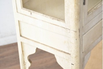 和製ヴィンテージ　カフェ風インテリアが叶う小振りな三面ガラスケビントガラスケース　(R-083514)