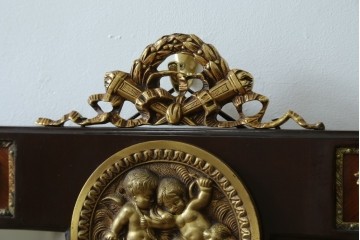 中古　美品　スペイン高級家具　マリネール(MARINER)　圧倒的な存在感!!優雅な空間を演出する装飾壁掛けミラー　(R-083517)