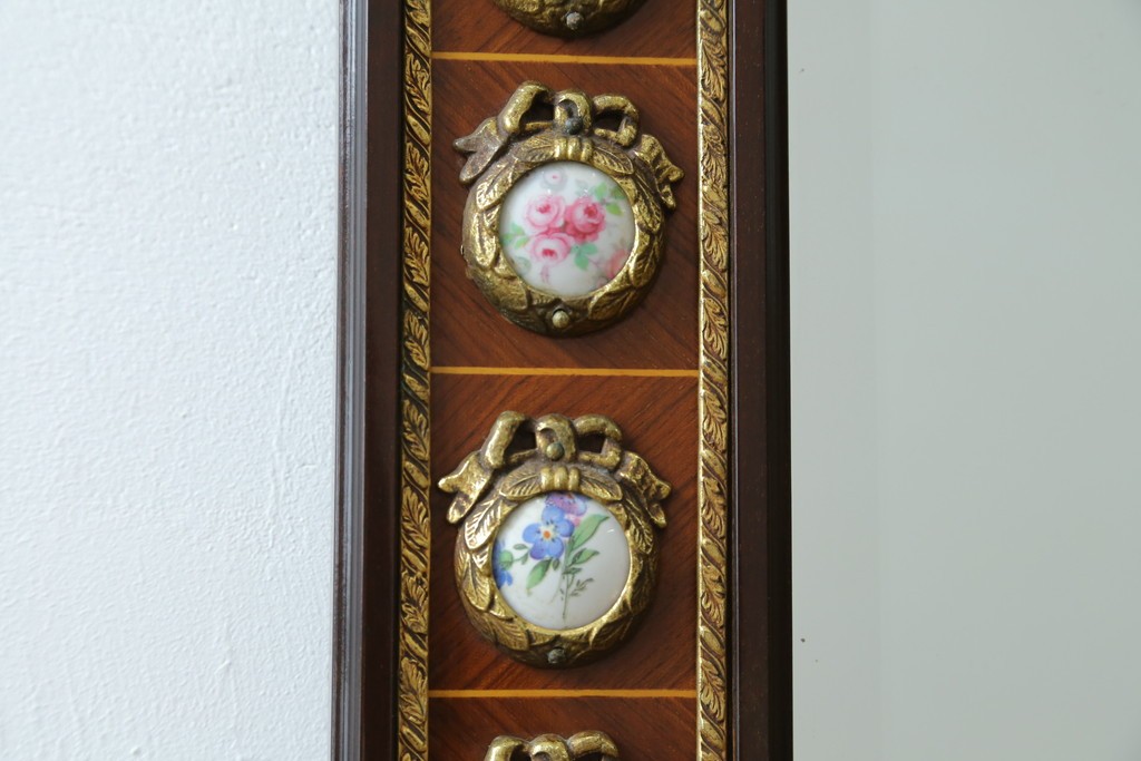 中古　美品　スペイン高級家具　マリネール(MARINER)　圧倒的な存在感!!優雅な空間を演出する装飾壁掛けミラー　(R-083517)