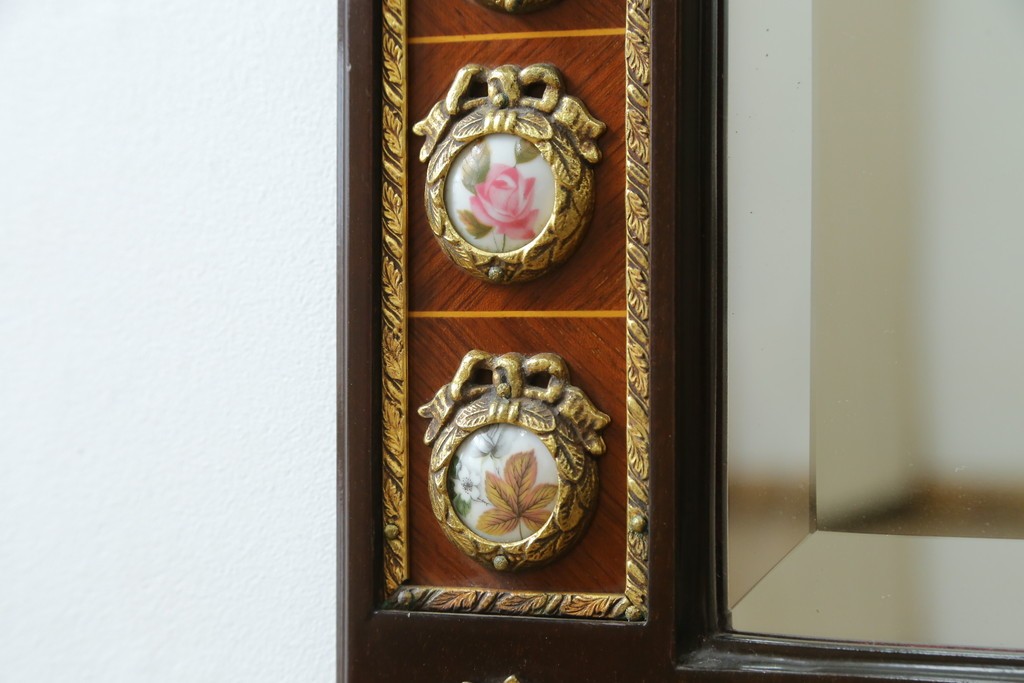 中古　美品　スペイン高級家具　マリネール(MARINER)　圧倒的な存在感!!優雅な空間を演出する装飾壁掛けミラー　(R-083517)