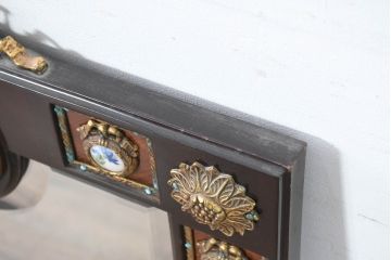 中古　美品　スペイン高級家具　マリネール(MARINER)　圧倒的な存在感!!優雅な空間を演出する装飾壁掛けミラー(ウォールミラー、壁面鏡、姿見、インテリアミラー、陶板装飾、西洋)(R-083517)