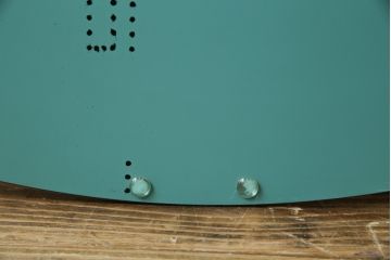 中古　超美品　カッテラ( cattelan italia)　インテリアに映える鏡面デザインのスタイリッシュな掛け時計(ミラークロック、ウォールクロック、壁掛け時計、インテリアミラー時計、鏡面、ミラー)(定価約20万円)(R-083518)