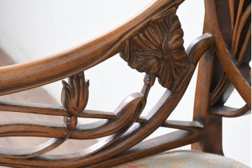 中古　美品!!　最高級モデル　メデア(Medea)　ART-919　アール・ヌーヴォー様式　クラシカルな美しさと繊細な職人技が光るアームチェア(アール・ヌーボー様式、ダイニングチェア、椅子、イス)(定価約65万円)(R-083521)