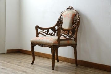 中古　美品!!　最高級モデル　メデア(Medea)　ART-919　アール・ヌーヴォー様式　クラシカルな美しさと繊細な職人技が光るアームチェア　定価約65万円相当　(R-083521)