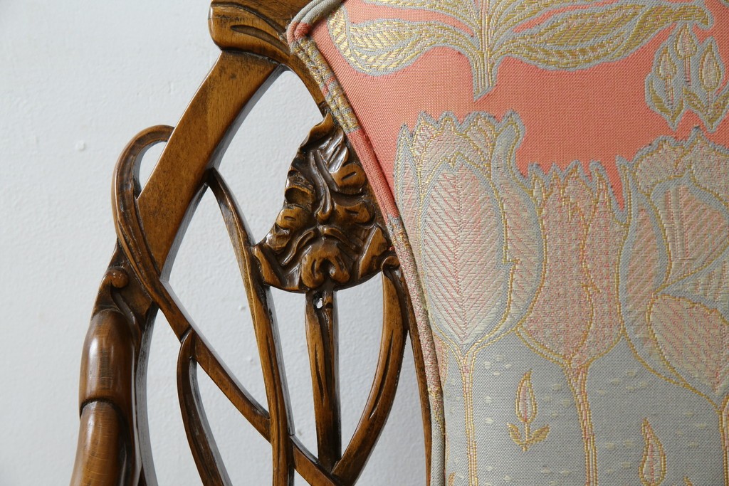 中古　美品!!　最高級モデル　メデア(Medea)　ART-919　アール・ヌーヴォー様式　クラシカルな美しさと繊細な職人技が光るアームチェア　定価約65万円相当　(R-083521)
