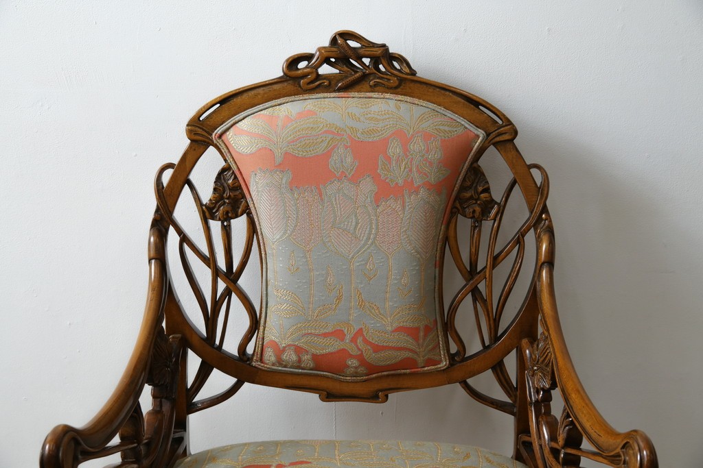 中古　美品!!　最高級モデル　メデア(Medea)　ART-919　アール・ヌーヴォー様式　クラシカルな美しさと繊細な職人技が光るアームチェア　定価約65万円相当　(R-083521)