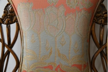 中古　美品!!　最高級モデル　メデア(Medea)　ART-919　アール・ヌーヴォー様式　クラシカルな美しさと繊細な職人技が光るアームチェア　定価約65万円相当　(R-083521)