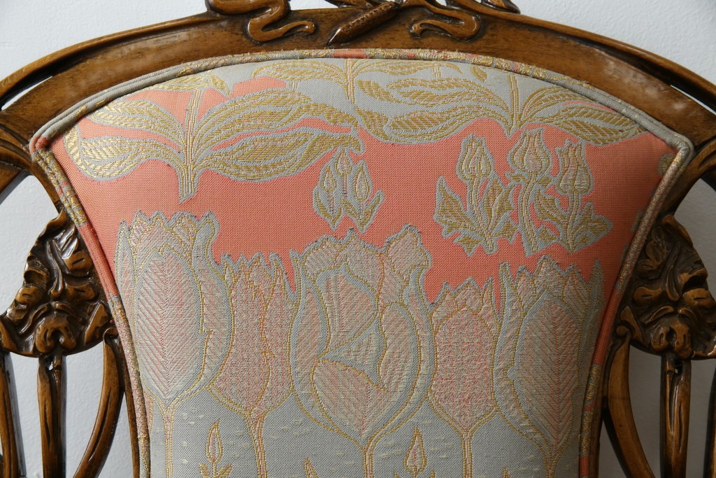 中古　美品!!　最高級モデル　メデア(Medea)　ART-919　アール・ヌーヴォー様式　クラシカルな美しさと繊細な職人技が光るアームチェア　定価約65万円相当　(R-083521)