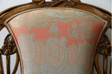 中古　美品!!　最高級モデル　メデア(Medea)　ART-919　アール・ヌーヴォー様式　クラシカルな美しさと繊細な職人技が光るアームチェア　定価約65万円相当　(R-083521)