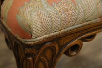 中古　美品!!　最高級モデル　メデア(Medea)　ART-919　アール・ヌーヴォー様式　クラシカルな美しさと繊細な職人技が光るアームチェア　定価約65万円相当　(R-083521)