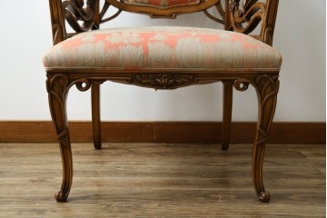 中古　美品!!　最高級モデル　メデア(Medea)　ART-919　アール・ヌーヴォー様式　クラシカルな美しさと繊細な職人技が光るアームチェア　定価約65万円相当　(R-083521)