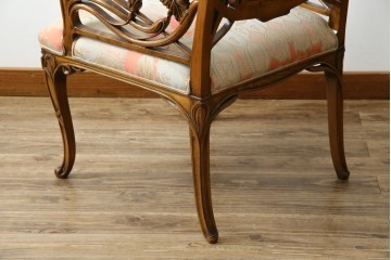 中古　美品!!　最高級モデル　メデア(Medea)　ART-919　アール・ヌーヴォー様式　クラシカルな美しさと繊細な職人技が光るアームチェア　定価約65万円相当　(R-083521)