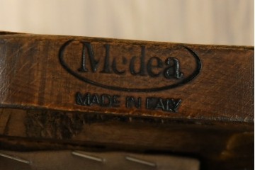 中古　美品!!　最高級モデル　メデア(Medea)　ART-919　アール・ヌーヴォー様式　クラシカルな美しさと繊細な職人技が光るアームチェア　定価約65万円相当　(R-083521)