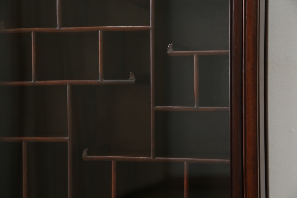 アジア民芸家具　中古　美品　唐木製　李朝デザインの壁掛けガラスケース　(R-083522)