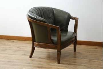 中古　maruni(マルニ木工)　地中海ロイヤルシリーズ(ROYAL)　高級感の漂う本革(レザー)1Pソファ(一人掛け、アームソファ、ラウンジソファ、サロンチェア)(定価約48万円)(R-083523)