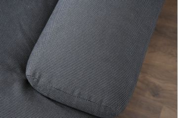 中古　イタリア　Cassina(カッシーナ)　ヴィコ・マジストレッティデザイン　名作「ドネガル(Donegal)」　2.5人掛けソファ(2P、2.5P、3P、2人掛け、3人掛け、アームソファ)(定価約45万円)(R-083524)