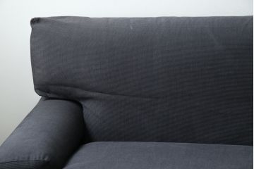 中古　イタリア　Cassina(カッシーナ)　ヴィコ・マジストレッティデザイン　名作「ドネガル(Donegal)」　2.5人掛けソファ(2P、2.5P、3P、2人掛け、3人掛け、アームソファ)(定価約45万円)(R-083524)