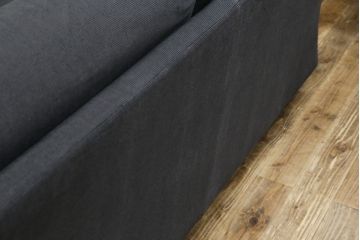 中古　イタリア　Cassina(カッシーナ)　ヴィコ・マジストレッティデザイン　名作「ドネガル(Donegal)」　2.5人掛けソファ(2P、2.5P、3P、2人掛け、3人掛け、アームソファ)(定価約45万円)(R-083524)