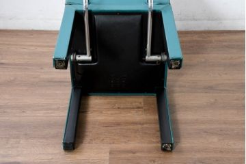 中古　ビーアンドビー イタリア(B&B Italia)の洗練が光る本革ピーコックグリーンのチェア(本革チェア、レザーチェア、ダイニングチェア、椅子、イス)(定価約13万円)(R-083528)