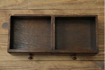 イギリスアンティーク　上手物!!　オーク材　曲線美と風格を兼ね備えたバルボス脚のライティングビューロー　(R-083529)