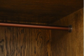 中古　美品　三越家具　ブルージュ(Brugge)　英国カントリースタイル 気品ただよう木目が魅力のアンティーク風ワードローブ　(R-083530)