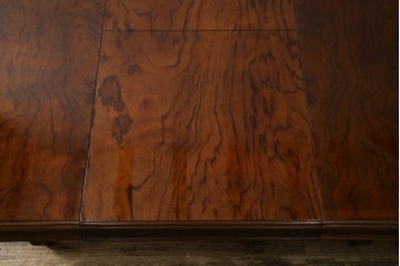 和製ヴィンテージ　マルニ木工　ベルサイユシリーズ　上品な杢目が魅力的なエクステンションテーブル　(R-083532)