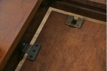 和製ヴィンテージ　マルニ木工　ベルサイユシリーズ　上品な杢目が魅力的なエクステンションテーブル　(R-083532)