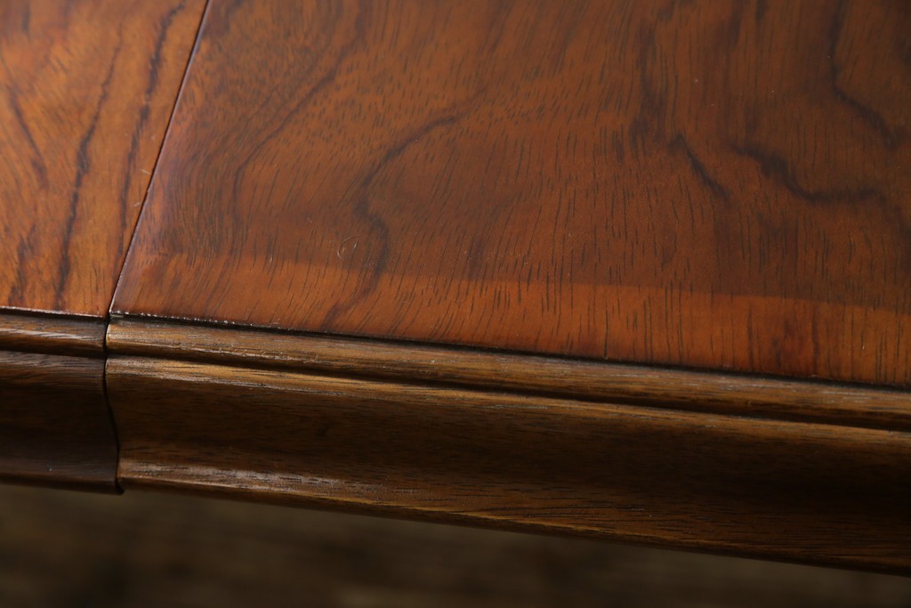 和製ヴィンテージ　マルニ木工　ベルサイユシリーズ　上品な杢目が魅力的なエクステンションテーブル　(R-083532)