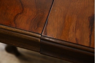 和製ヴィンテージ　マルニ木工　ベルサイユシリーズ　上品な杢目が魅力的なエクステンションテーブル　(R-083532)