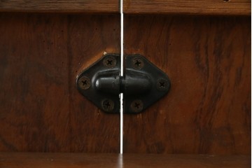 和製ヴィンテージ　マルニ木工　ベルサイユシリーズ　上品な杢目が魅力的なエクステンションテーブル　(R-083532)