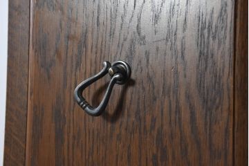 中古　美品　名門家具メーカー 葉山家具　葉山ガーデン「葉山クラシックシリーズ」　優美なローズ&リーフ模様の彫刻がクラシック感を高めるドレッシングチェスト(Hayama Classic、ドレッサー、鏡台、ミラーチェスト)(定価約30万円)(R-083536)