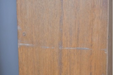 和製アンティーク　希少デザイン!!　収納棚付きのレトロな薄型シェルフ　(R-083539)