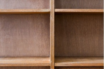 和製アンティーク　希少デザイン!!　収納棚付きのレトロな薄型シェルフ　(R-083539)