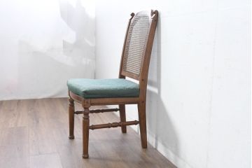 中古　三越家具(現カントリーハウス)　クラシカルな佇まいが魅力のアームレスチェア(ダイニングチェア、椅子、イス)(定価約8万円)(R-083543)