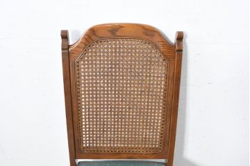 中古　三越家具(現カントリーハウス)　クラシカルな佇まいが魅力のアームレスチェア(ダイニングチェア、椅子、イス)(定価約8万円)(R-083543)