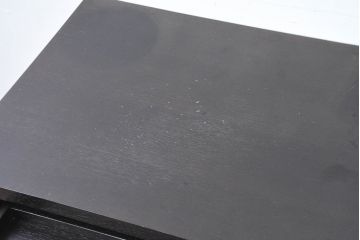 中古　カッシーナ(Cassina)　カトリーヌ・メミ(Catherine Memmi)　高級感漂うモダンなデザインのマンハッタンデスク(机、ワークデスク、コンソールテーブル、作業台)(定価約39万円)(R-083544)