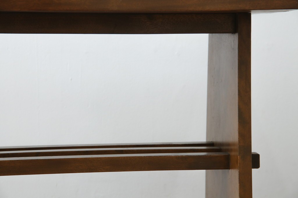 和製ビンテージ　樺(カバ)材　和とモダンデザインが融合した楔(クサビ)式横桟の民芸風ローテーブル　(R-083545)