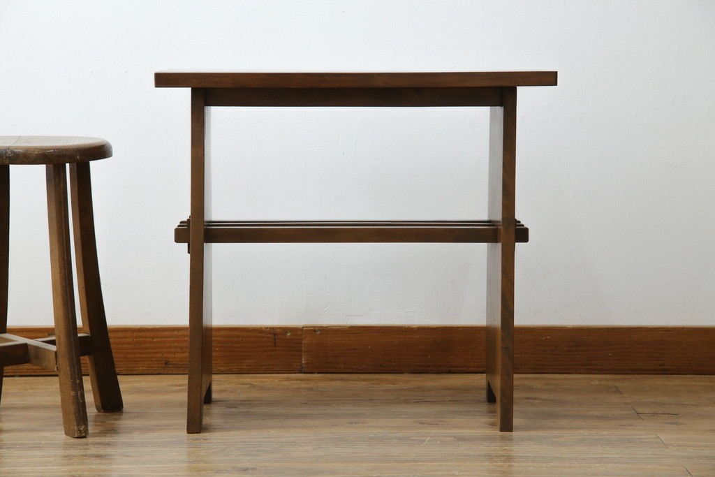 和製ビンテージ　樺(カバ)材　和とモダンデザインが融合した楔(クサビ)式横桟の民芸風ローテーブル　(R-083545)