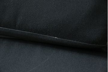 中古　超美品　展示品!!　ガーデンファニチャー　ジゼル(GISELE)　上質な時間を演出するモダンなデザインが魅力のサンラウンジャー2脚セット(デッキチェア、ビーチベッド、リゾートチェア、バラ売り可能)(定価2台で約80万円)(R-083549)