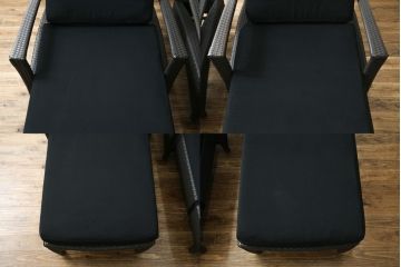 中古　超美品　展示品!!　ガーデンファニチャー　ジゼル(GISELE)　上質な時間を演出するモダンなデザインが魅力のサンラウンジャー2脚セット(デッキチェア、ビーチベッド、リゾートチェア、バラ売り可能)(定価2台で約80万円)(R-083549)